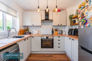 Kitchen- click for photo gallery